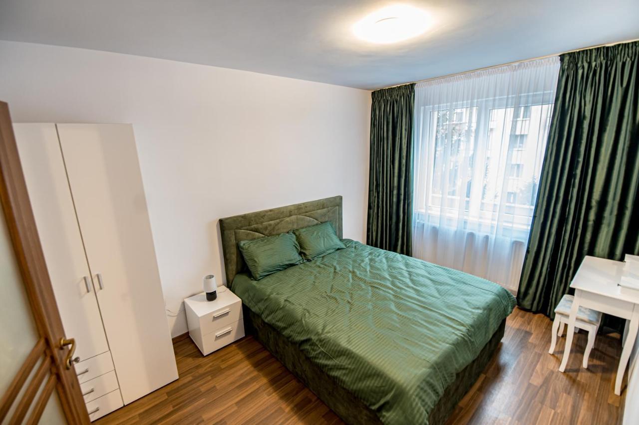 Apartament 3 Camere Royal Braşov Exterior foto