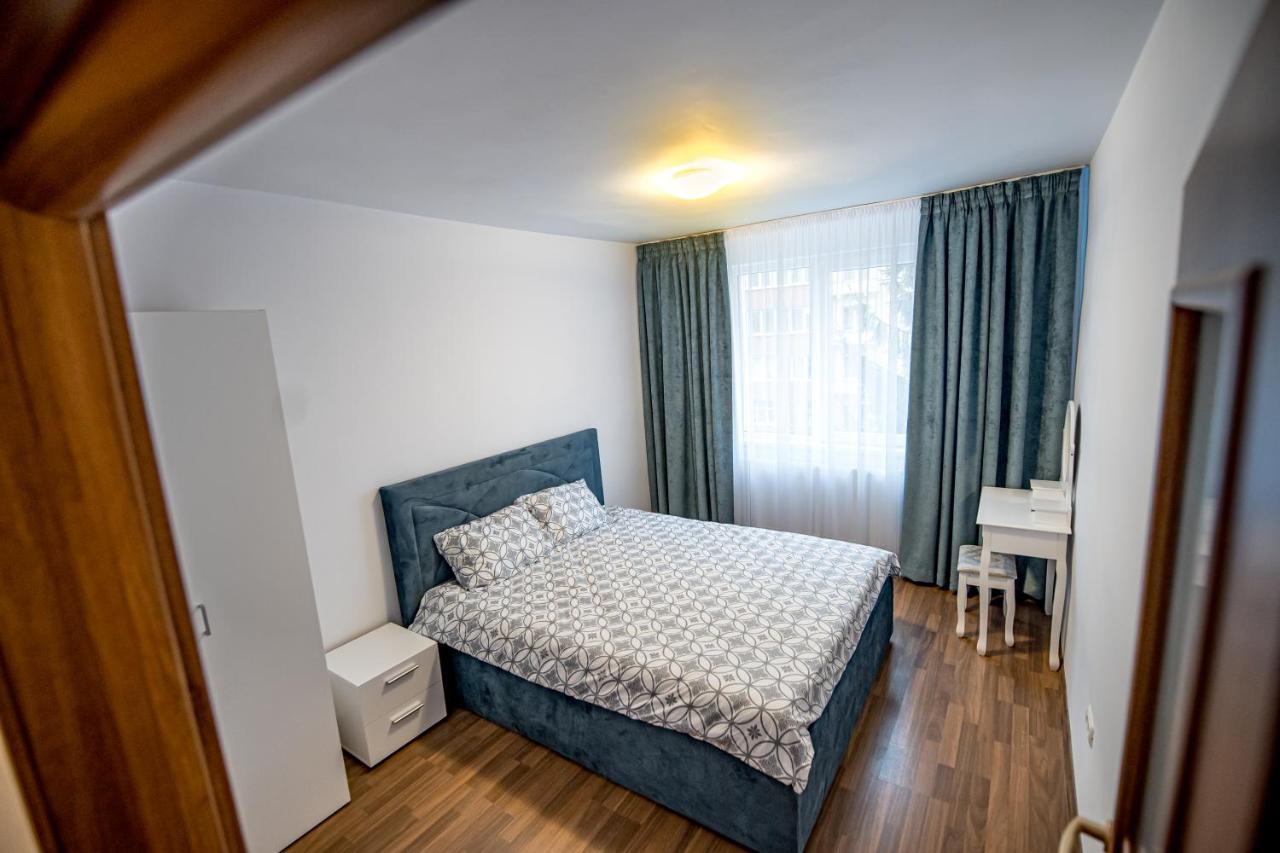 Apartament 3 Camere Royal Braşov Exterior foto